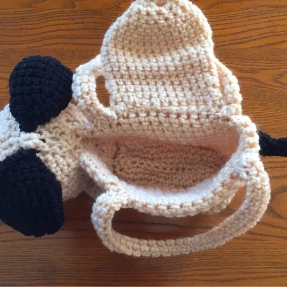 Hand Crafted Crochet Beige and Black Puppy Dog Purse Children’s Carry Toy - Picture 8 of 10